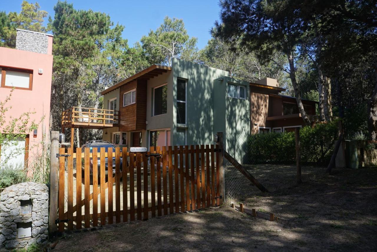 Les Passants - Comoda Casa De Dos Plantas En Mar Azul Balneario Mar Azul Eksteriør bilde